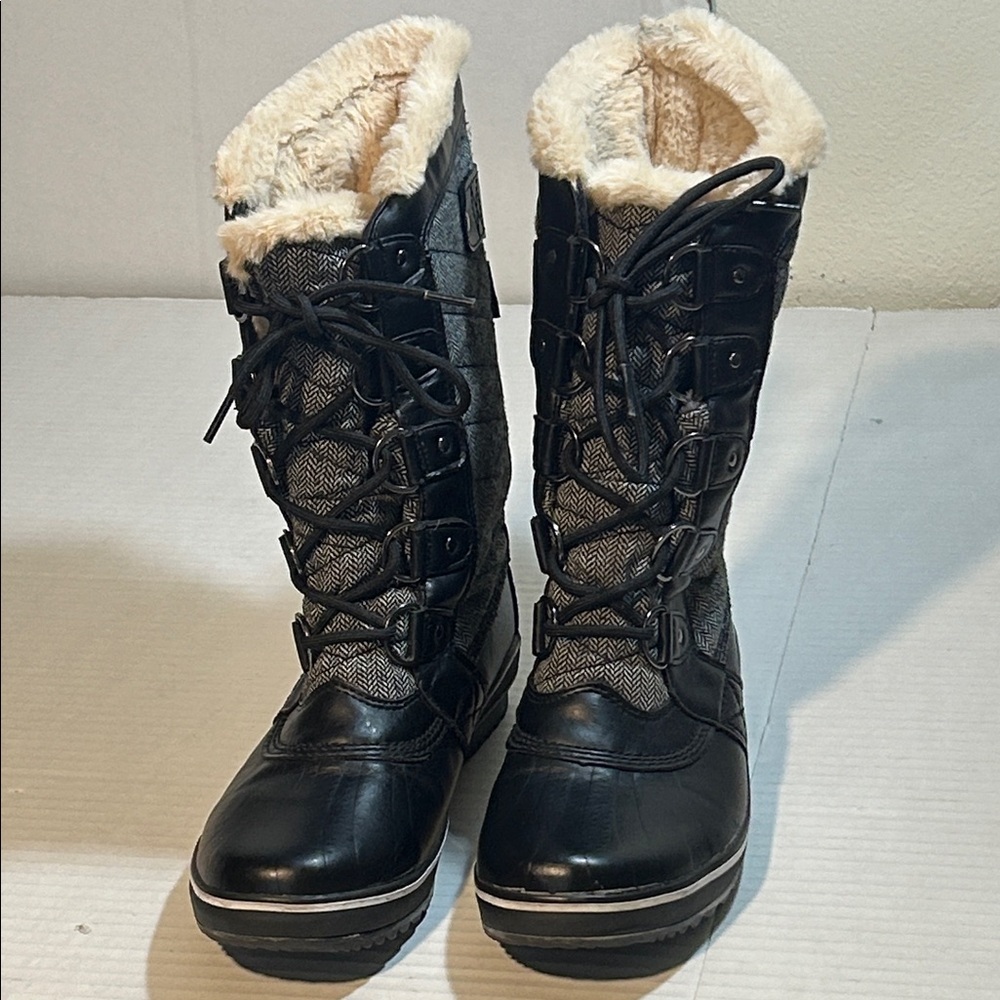 JBU BY JAMBU WATER RESIDENT QUILTED NUBUCK SNOW BOOT BLACK HERRINGBONE SZ 6.5